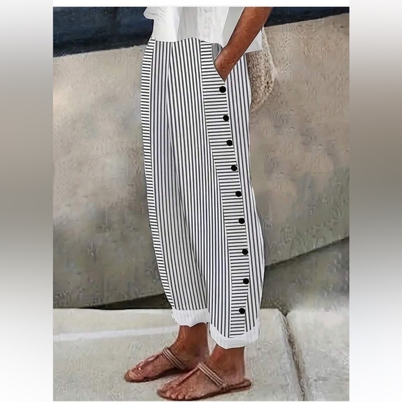 SHEIN Pants - SHEIN Black and White Striped Pants